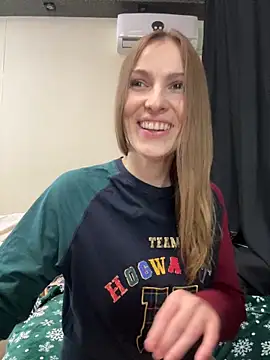 RachelBelI's cam snapshot