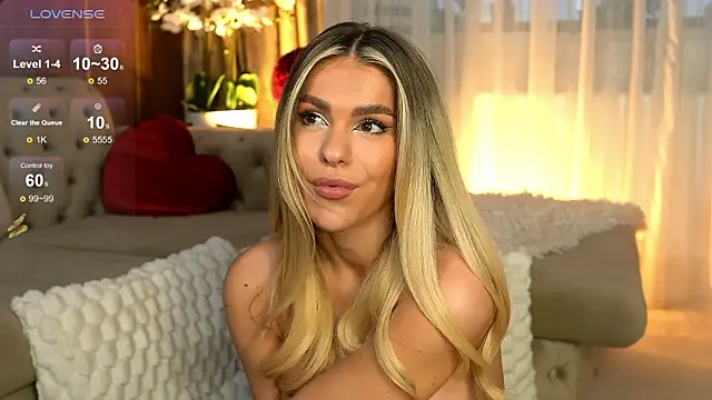 ChloeVelvetx's cam snapshot