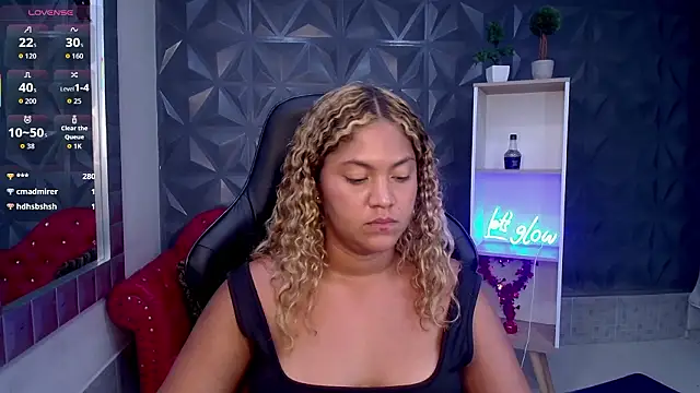 Cristal_War's cam snapshot