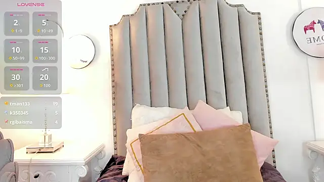 miss_vivienne's cam snapshot