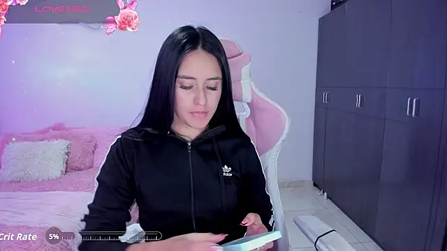 Tinylottie's cam snapshot