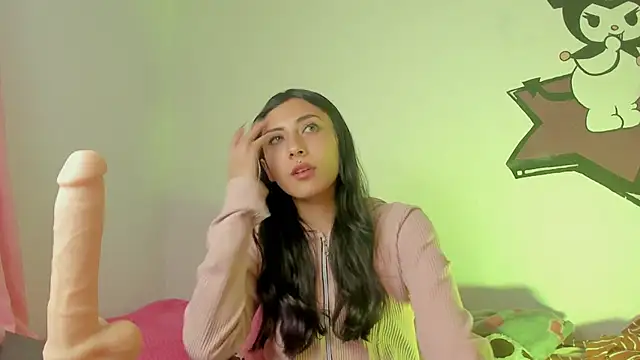 Alanaloiiss_'s cam snapshot