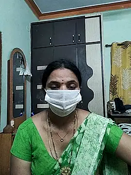 bhavyasri_55's cam snapshot