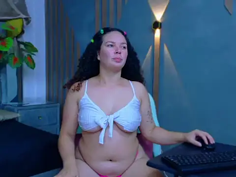 ZamanthaJhones's cam snapshot