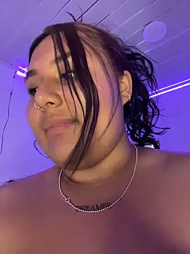 Nicky-222's cam snapshot