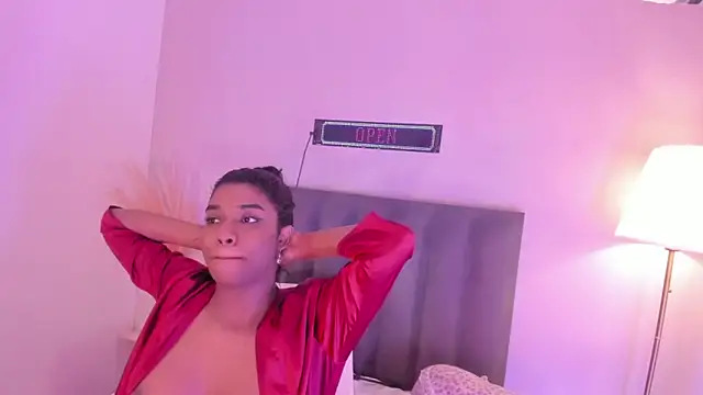 KendraChavez_'s cam snapshot