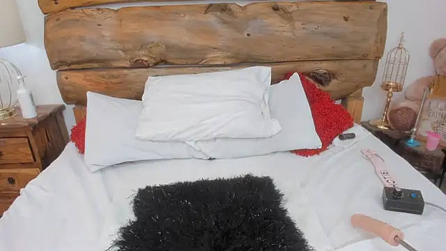 Vunnie_honeie's cam snapshot