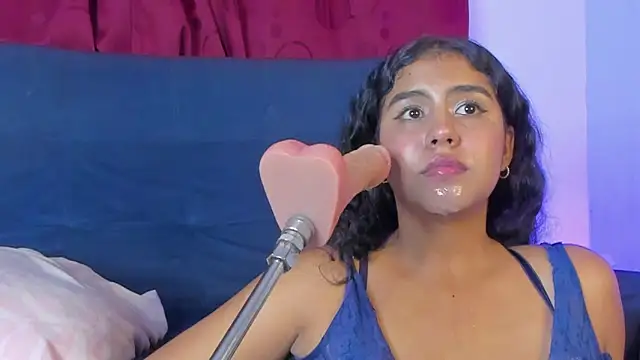 swetty_loverss's cam snapshot