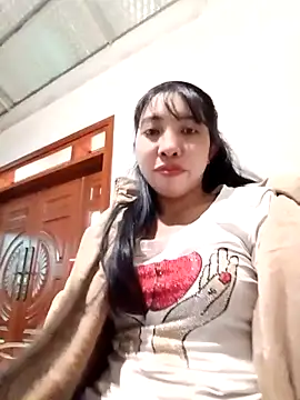 emaame68's cam snapshot