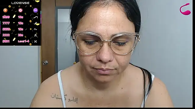 selena_ferri live sex cam