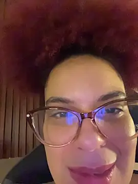 Leyah__'s cam snapshot