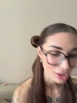 Charming_Ritta's cam snapshot