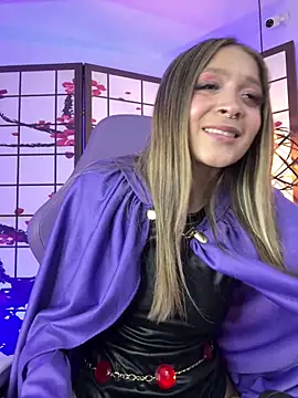 Victoria_Adams14's cam snapshot