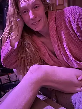 GoldenFlameGoddess live sex cam