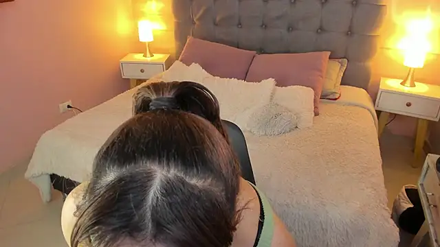 _Abril_W's cam snapshot