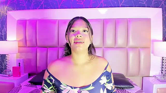 HatsaJones's cam snapshot