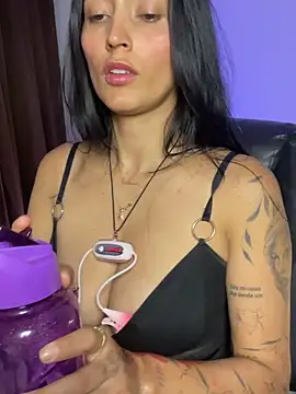 ANA_U's cam snapshot