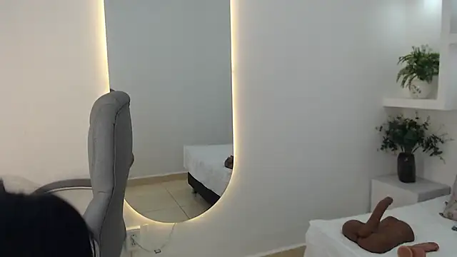 Milaa_Star_'s cam snapshot