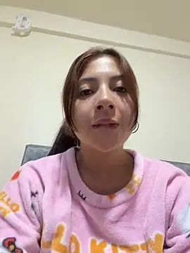 Karlee_Grey1's cam snapshot