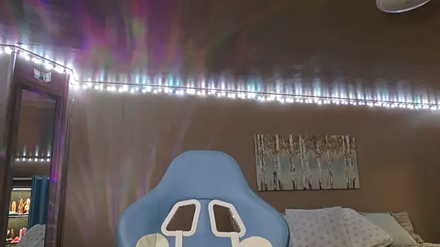 mavismable's cam snapshot