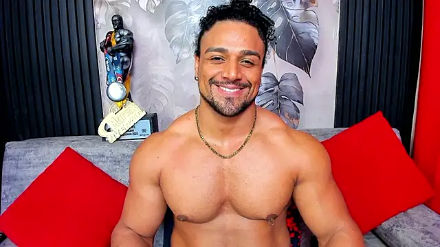 MikeEstevess live sex cam