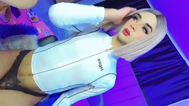 HANNAH_BACKERS live sex cam