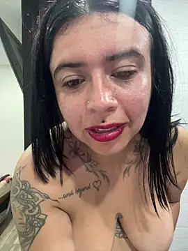 Devilsweet17's cam snapshot