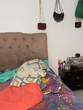 Lizzi_049's cam snapshot