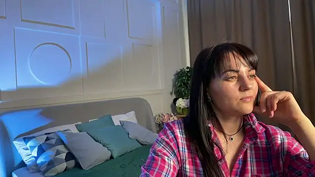 _SilkyShadow_'s cam snapshot