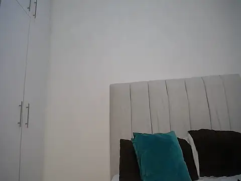 Pretty_Liya08's cam snapshot