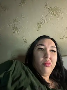 Naughtbaby_2025 live sex cam