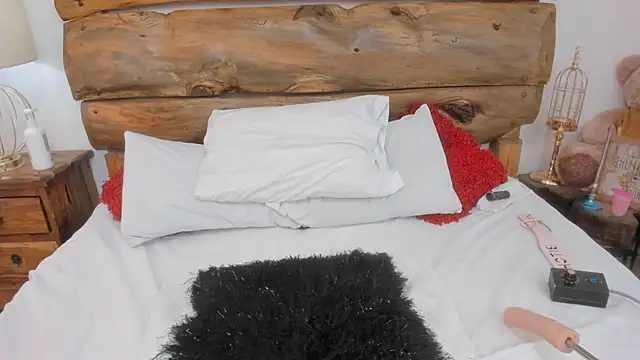 Vunnie_honeie's cam snapshot