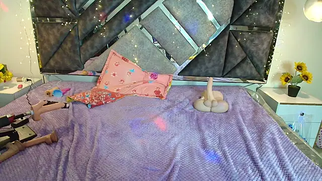 MysticMature's cam snapshot