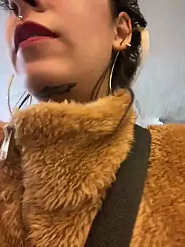 Alaska_euphoria's cam snapshot