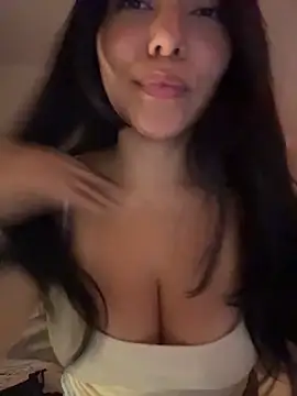 PetitLumiere live sex cam