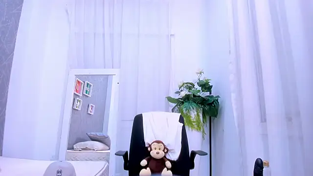 ViictoriiaSaenz's cam snapshot