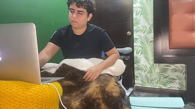 Thiagoforyou live sex cam