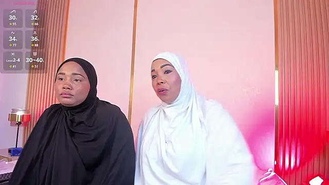 Helen_Camila live sex cam