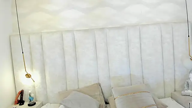 im_giselle_'s cam snapshot