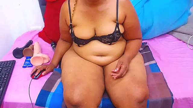 Brookylynbrownxx's cam snapshot