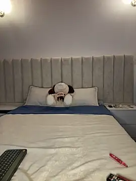 Mia_Roswell's cam snapshot