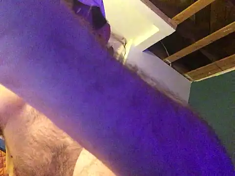 Pilote19 live sex cam