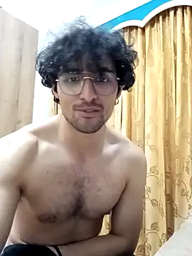 Apolo_Men live sex cam