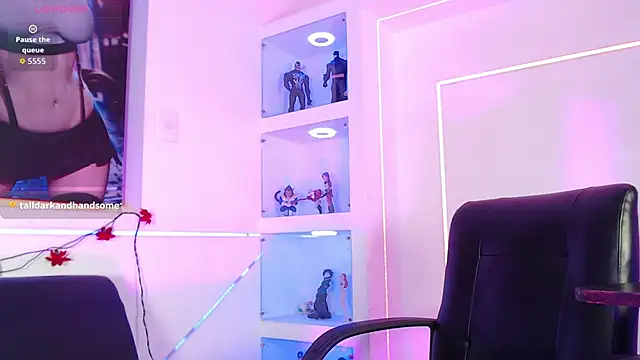 BellaSanders_'s cam snapshot