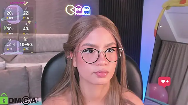 Arinextdoor's cam snapshot