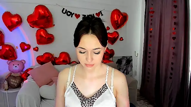 MakeYoueHappy's cam snapshot