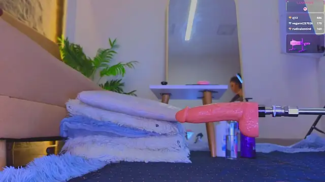 Isa__Blanc's cam snapshot