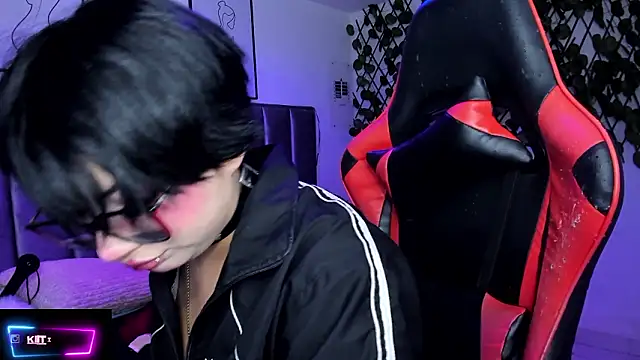 Kitty_Gang's cam snapshot