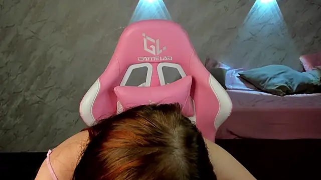 Alis_Platt's cam snapshot