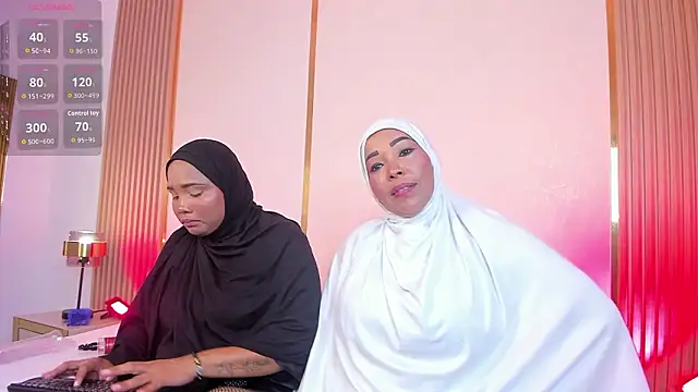 Helen_Camila's cam snapshot